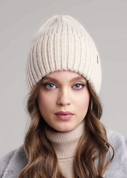 Шапка женская