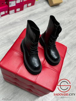 Ботинки женские весенние