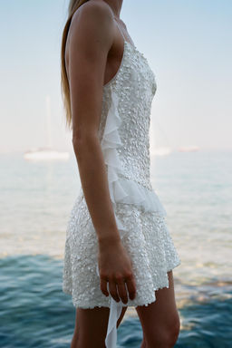 SEQUINNED RUFFLE MINI DRESS - Zara фото 3