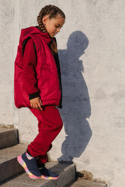 Бомбер утепленный, бордо - Inzibe фото 30