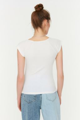 Ekru Kalp Yaka Reglan Kol Fitilli Esnek Crop Orme Bluz TWOSS22BZ1454