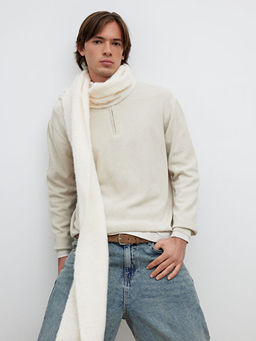 Dik Yaka Erkek Triko Kazak