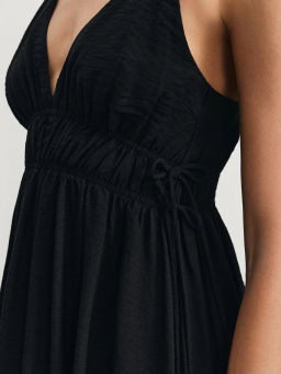 Сарафан с V-образным вырезом из жатой вискозы / Zarina  фото 7