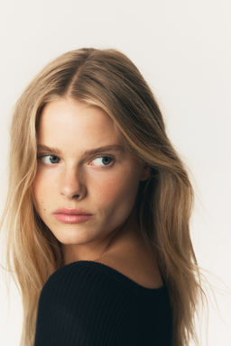 Top off-the-shoulder en punto de canal? - H&m фото 5