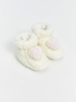 Ponpon Detayl? K?z Bebek Panduf