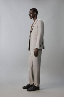 BLAZER REGULAR FIT TRAJE ESTRUCTURA / Beige