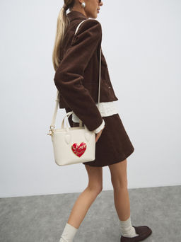 Женский тоут LOVE MOSCHINO LOVE HEART Артикул 4561197, молочно-белый  фото 2