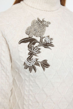 Ekru Couple Yumusak Dokulu Nak?sl? Triko Kazak TWOAW25KZ00203 - Trendyolmilla фото 5