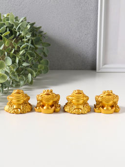 Сувенир полистоун "Денежная жаба и 3 слитка" набор 4 шт золото 4,8х4,5х4,2 см