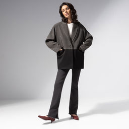 Жакет с контрастными швами, Решительный ход - Charutti фото 2