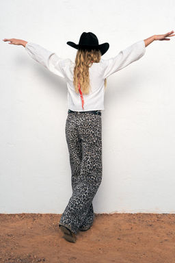 ANIMAL PRINT WIDE-LEG DENIM TROUSERS - Zara фото 14
