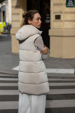 LONG QUILTED GILET WITH HOOD - Zara фото 5