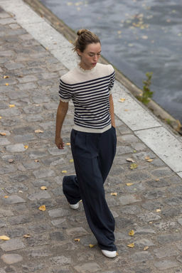 STRIPED KNIT TOP WITH FRILLS