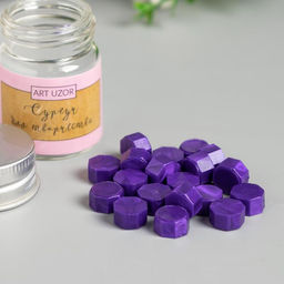 Цена за 2 шт. Сургуч в гранулах в баночке Восьмигранник лиловый 9 гр 4,5х3х3 см - Арт узор фото 2