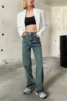 TRENDYOLMILLA Mavi Soluk Efekt Vintage Yuksek Bel Wide Leg Jeans TWOAW25JE00095