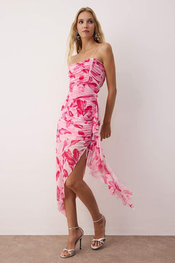 TRENDYOLMILLA Cok Renkli Vucuda Oturan F?rf?r Detayl? Tul Orme S?k Elbise TPRSS25EL00276