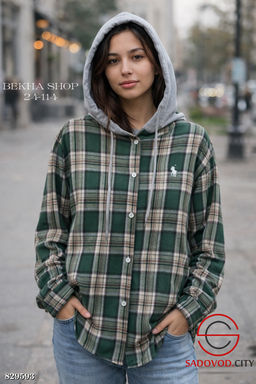 Рубашка женская в клетку