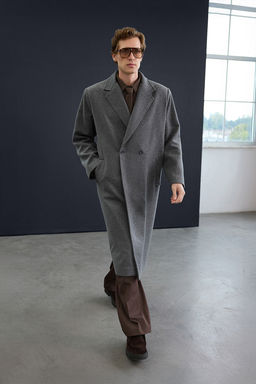 Trendyol Studio Ac?k Gri Oversize Erkek Kaban TMNAW26KB00000