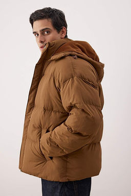 Erkek Tar__n Oversize Fit Kap__onlu Taslan K__l_k _i_me Mont TMNAW25MO00005 - Trendyolmilla фото 2