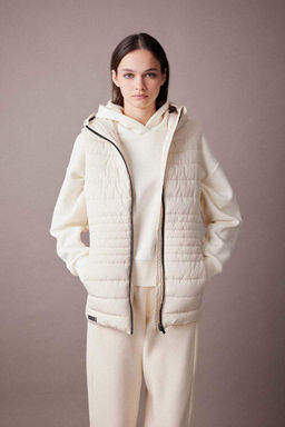 Водоотталкивающий надувной жилет с капюшоном DeFactoFit для спортсменов узкого кроя  фото 4