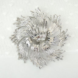 Брошь Цветок / 4235 /уп 12/серебро