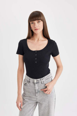 Облегающая футболка с круглым вырезом в рубчик и короткими рукавами - Defacto фото 4