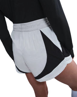 Шорты женские