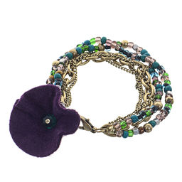 Браслет с цветком черничного цвета из текстиля