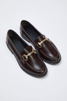 Kahverengi Metal Aksesuar Detayl? Kad?n Loafer Ayakkab? TAKAW26LA00007
