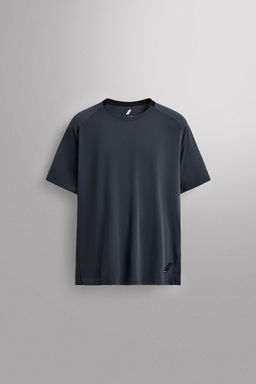 TEXTURED TRAINING T-SHIRT - Zara фото 7