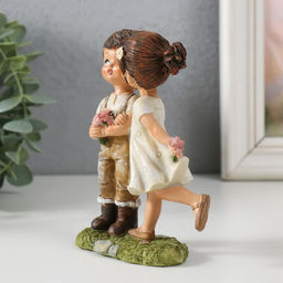 Фигурка полистоун Малыши на прогулке - первый поцелуй, 9.5?4.5?12.5 см