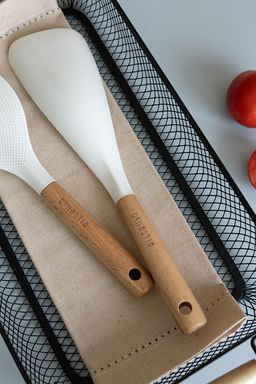 Ложка для мультиварки молочный силикон+нейлон, ручка из бука - Denastia фото 8