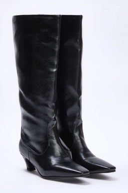 Siyah Premium Kare Burun Kad?n 5,5 cm Blok Topuklu Cizme TAKAW26CZ00042