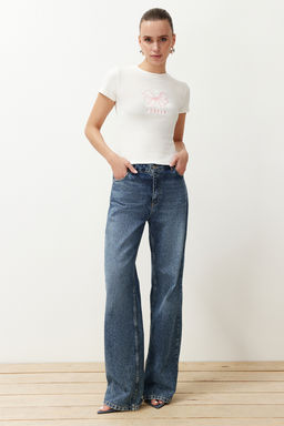 Ekru Kurdele Bask?l? Fitted/Vucuda Oturan Fitilli Esnek Orme T-Shirt TWOSS24TS00231