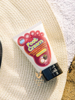 Крем д/ног Смягчающий с Мангостином BANNA120 мл