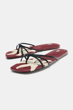 SANDALIA PLANA ESTAMPADA / Rojo Burdeos - Zara фото 3