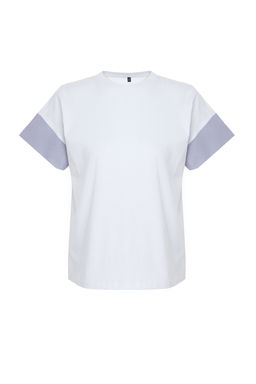 Beyaz Kal?n Pamuklu Relaxed/Rahat Kesim Poplin Kol Detayl? Orme T-Shirt TWOSS24TS00007