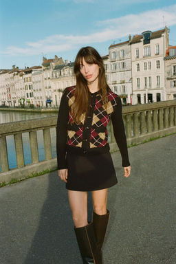 DIAMOND PATTERN KNIT CARDIGAN - Zara фото 3