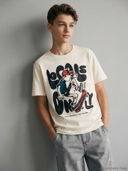 Bisiklet Yaka Bask?l? Erkek ?ocuk Ti??rt