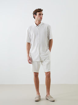 Regular Fit K?sa Kollu ?izgili Erkek G?mlek