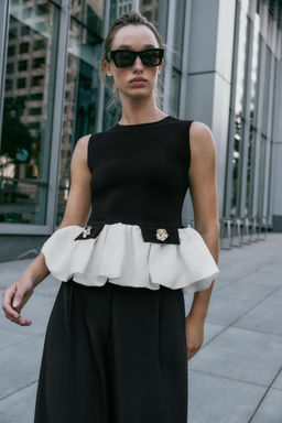 CONTRAST STRETCH TOP