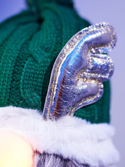 Фигура текстиль «Гном лосяш в зелёном» 33×12×18 см, 1 LED, от батареек AG13×3, свечение тёплое белое