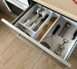 Лоток д/столовых приборов раздвижной "Смарт" белый