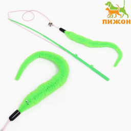 Дразнилка-удочка Червячок на рыбалке с бубенчиком, 30 см, зелёная