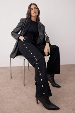 Siyah Yuksek Bel Tasl? Wide Leg Jeans TWOAW26JE00032