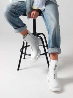 Ботинки 325.L.21074w. Белый/Мех