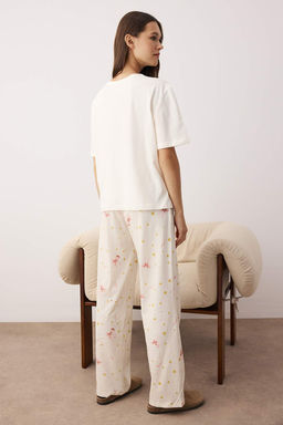 Ekru Kurdele ve Y?ld?z Bask?l? Orme Pijama Tak?m? THMAW26PT00116 - Trendyolmilla фото 4