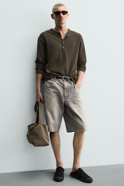 BERMUDA DENIM BAGGY FIT SALPICADURAS / Beige