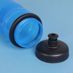 Бутылка для воды велосипедная ZEON WB066 силиконовый клапан, пищевой hi-quality PP, 750ML цвет blue/уп100 - Галеонтрейд фото 3