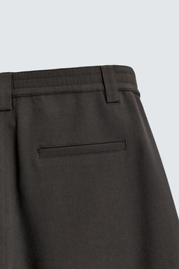 BERMUDA RELAXED FIT PLIEGUES LATERALES / Chocolate - Zara фото 10